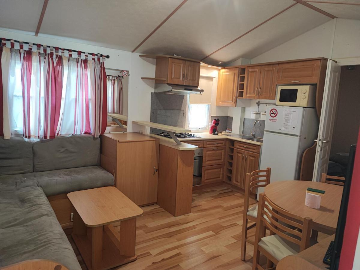 Sun Sea Camping Le Bosc Saint-Cyprien  Exterior photo